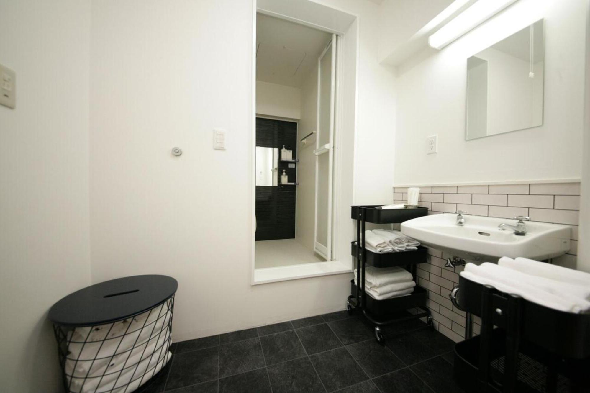 Goom Hotel Hakata-Higashihie-Ekimae Fukuoka  Exteriör bild